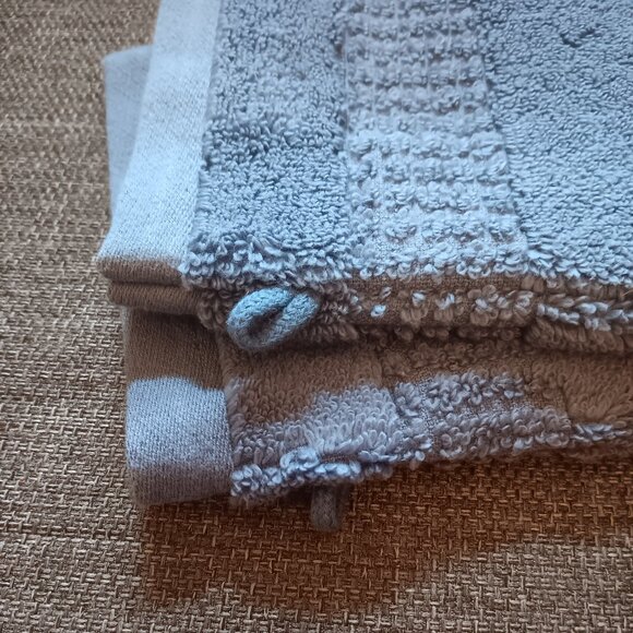 French Shower Gel Glove Applicator (Set of 2) - Picture 8 of 10